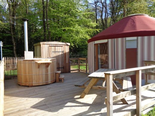 Clyde modern yurt in Brittany, with spa