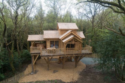 Nessie tree house lodge in Brittany, with spa