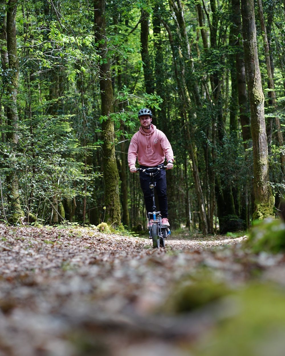 A scooter ride in the Treuscoat Estate, near Morlaix