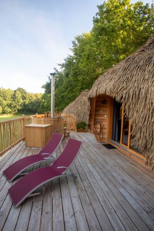 KELSO TREE HOUSE LODGE IN BRITTANY, WITH SPA